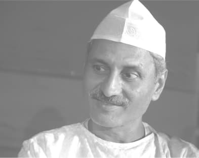 Picture of Mahmood farooqui